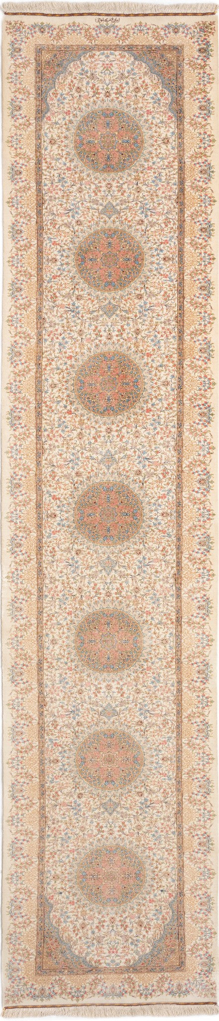 Ghom silk