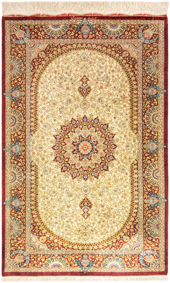 Ghom silk