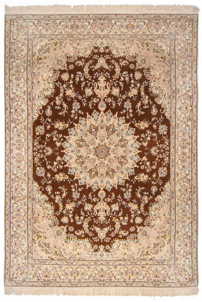 Nain 9 la with silk